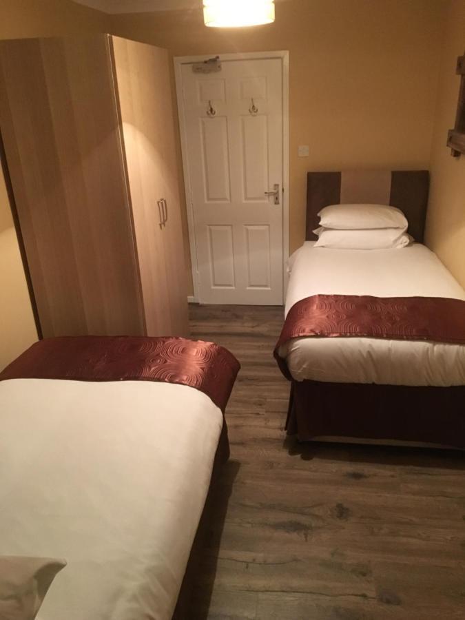 The Ynyscedwyn Arms Hotel 스완지 외부 사진